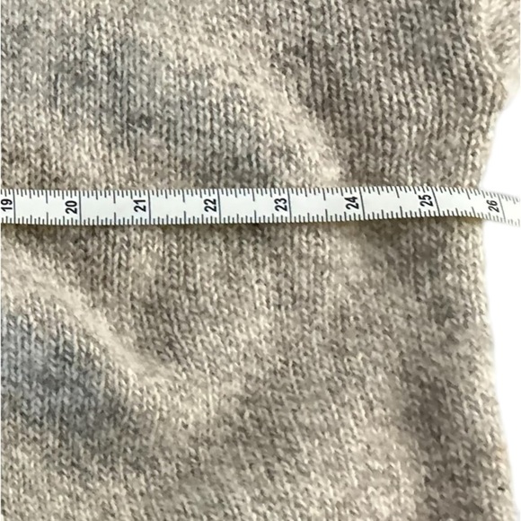 Winona Sweater X-Large 85% Wool long button down sweater - Picture 4 of 12